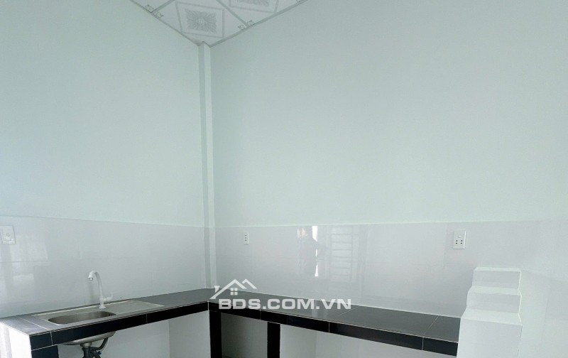 Bán nhà mới xây,thổ cư 100%,có chủ quyền nhà tại TP Bến Tre.Gía 1,3 tỷ